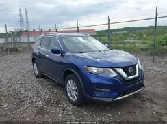 JN8AT2MV3JW330215 2018 NISSAN ROGUE