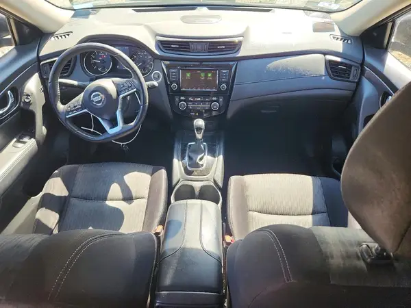 JN8AT2MV3JW340517 2018 NISSAN ROGUE - Image 8
