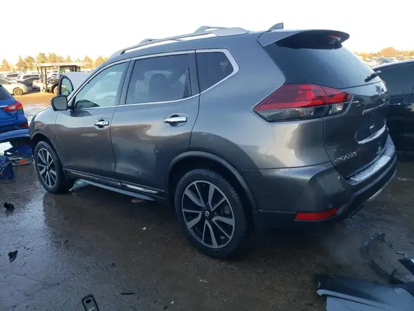 JN8AT2MV3JW343451 2018 NISSAN ROGUE - Image 2