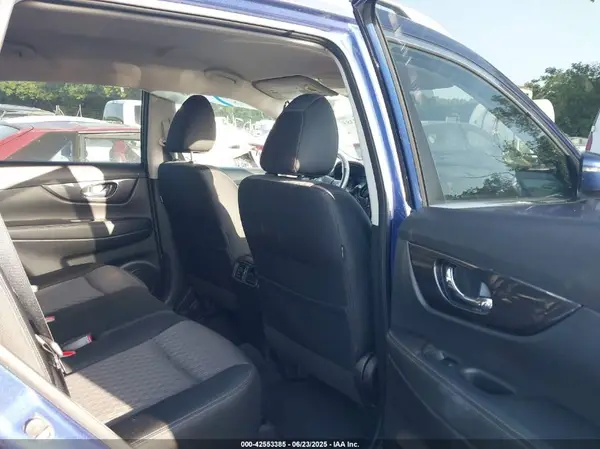JN8AT2MV3JW343661 2018 NISSAN ROGUE - Image 8