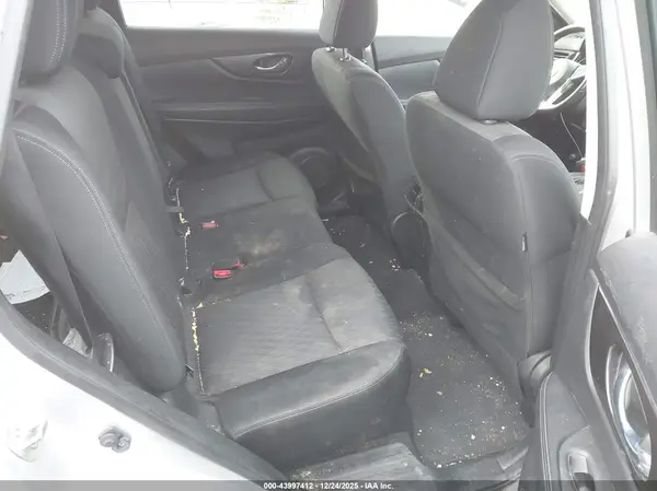 JN8AT2MV3JW344308 2018 NISSAN ROGUE - Image 8