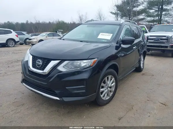 JN8AT2MV3JW346883 2018 NISSAN ROGUE - Image 2