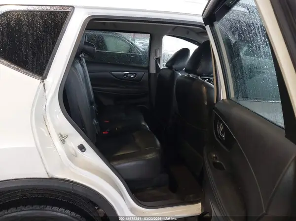 JN8AT2MV3JW347192 2018 NISSAN ROGUE - Image 8
