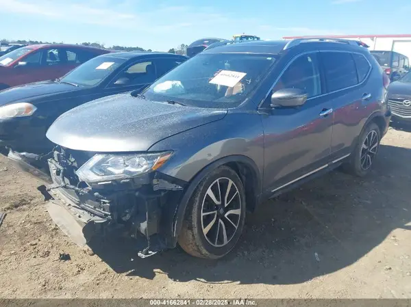JN8AT2MV3JW349590 2018 NISSAN ROGUE - Image 2