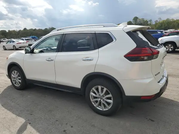 JN8AT2MV3JW349816 2018 NISSAN ROGUE - Image 2