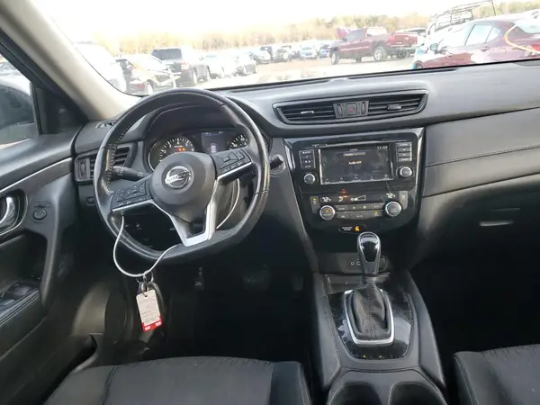 JN8AT2MV3JW349847 2018 NISSAN ROGUE - Image 8