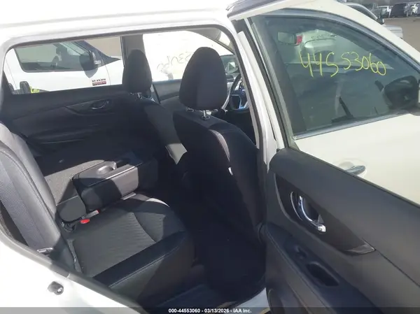 JN8AT2MV3JW349959 2018 NISSAN ROGUE - Image 8