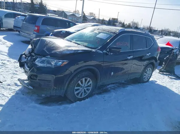 JN8AT2MV3JW352182 2018 NISSAN ROGUE - Image 2