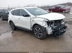 JN8AT2MV3JW352408 2018 NISSAN ROGUE