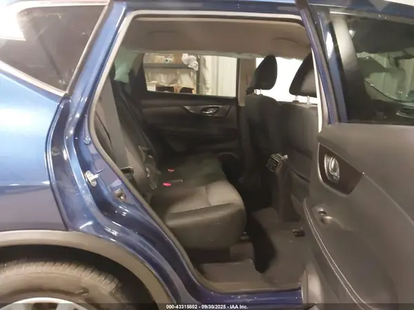 JN8AT2MV3JW354515 2018 NISSAN ROGUE - Image 8