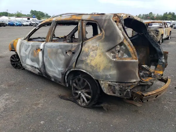 JN8AT2MV3KW373874 2019 NISSAN ROGUE - Image 2