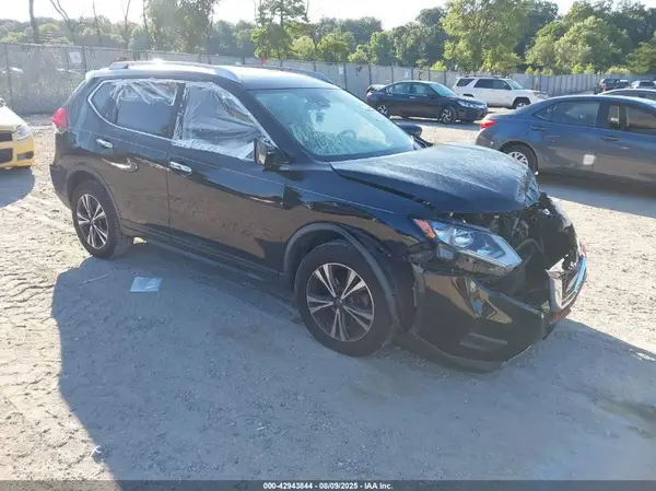 JN8AT2MV3KW379254 2019 NISSAN ROGUE - Image 1