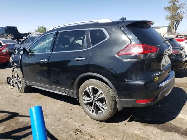 JN8AT2MV3KW380176 2019 NISSAN ROGUE - Image 2