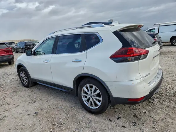 JN8AT2MV3KW380484 2019 NISSAN ROGUE - Image 2