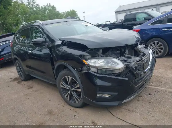 JN8AT2MV3KW380842 2019 NISSAN ROGUE - Image 1