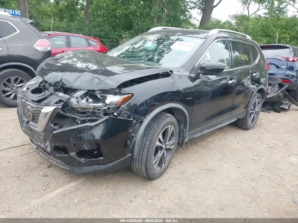 JN8AT2MV3KW380842 2019 NISSAN ROGUE - Image 2