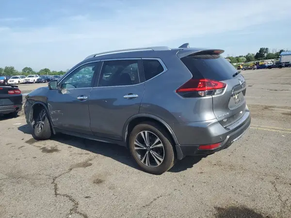 JN8AT2MV3KW385331 2019 NISSAN ROGUE - Image 2