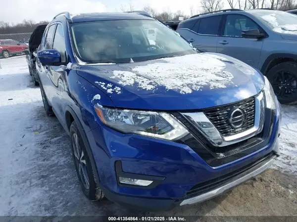 JN8AT2MV3KW386995 2019 NISSAN ROGUE - Image 1