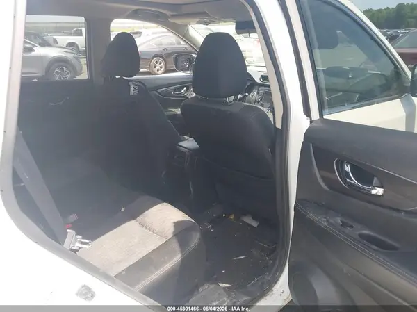 JN8AT2MV3KW387273 2019 NISSAN ROGUE - Image 8