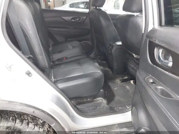 JN8AT2MV3KW388360 2019 NISSAN ROGUE - Image 8