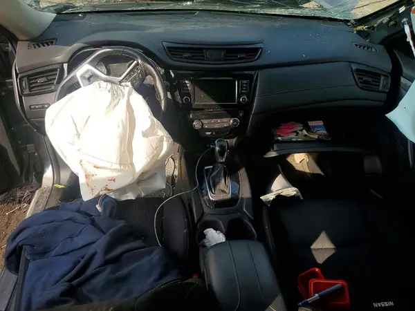 JN8AT2MV3KW390190 2019 NISSAN ROGUE - Image 8