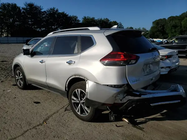 JN8AT2MV3KW390495 2019 NISSAN ROGUE - Image 2