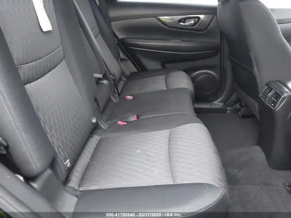 JN8AT2MV3KW391064 2019 NISSAN ROGUE - Image 8