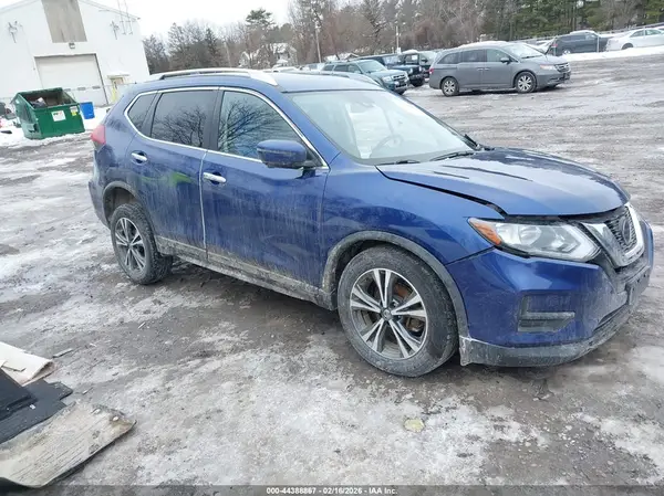 JN8AT2MV3KW395065 2019 NISSAN ROGUE - Image 1