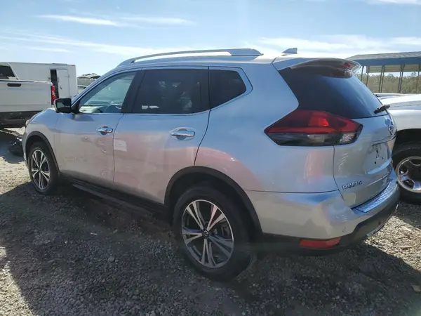 JN8AT2MV3KW395681 2019 NISSAN ROGUE - Image 2