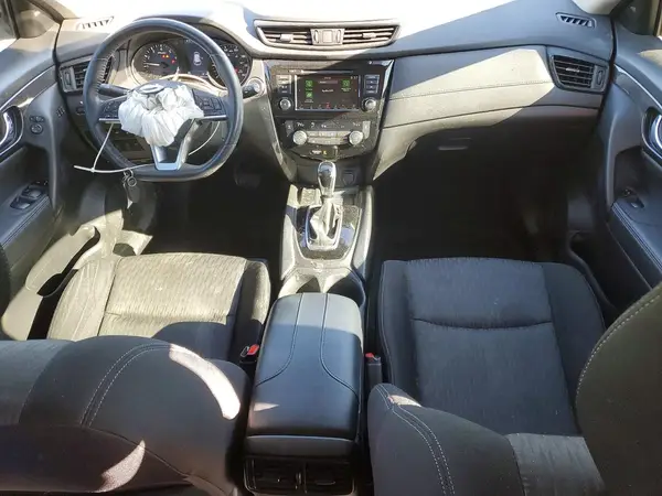 JN8AT2MV3KW397186 2019 NISSAN ROGUE - Image 8