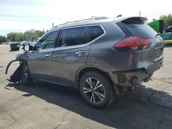 JN8AT2MV3KW400264 2019 NISSAN ROGUE - Image 2