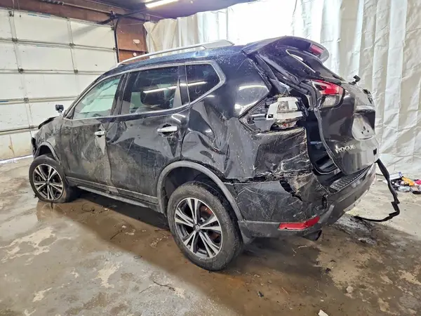 JN8AT2MV3KW401138 2019 NISSAN ROGUE - Image 2