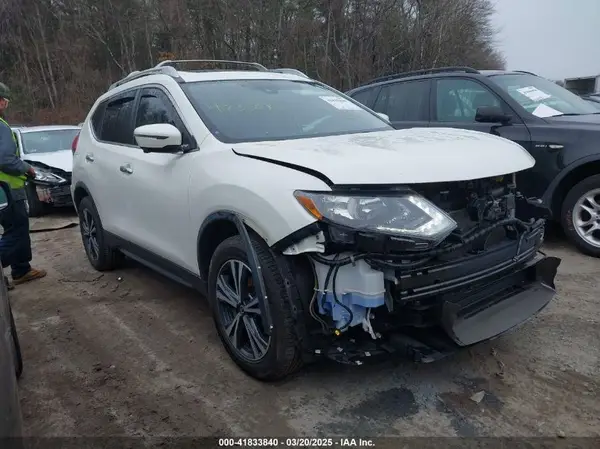JN8AT2MV3LW106297 2020 NISSAN ROGUE - Image 1