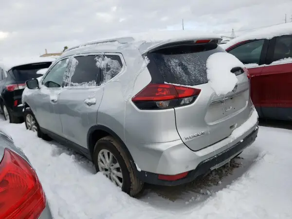 JN8AT2MV3LW112696 2020 NISSAN ROGUE - Image 2