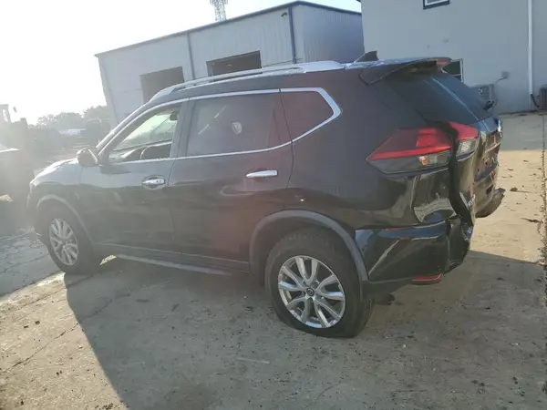 JN8AT2MV3LW121849 2020 NISSAN ROGUE - Image 2