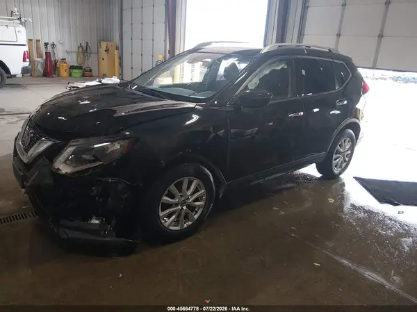 JN8AT2MV3LW124332 2020 NISSAN ROGUE - Image 2