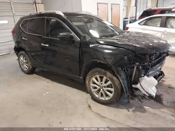 JN8AT2MV3LW132494 2020 NISSAN ROGUE - Image 1