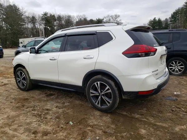 JN8AT2MV3LW134214 2020 NISSAN ROGUE - Image 2