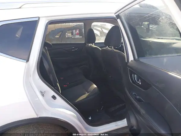 JN8AT2MV3LW138117 2020 NISSAN ROGUE - Image 8