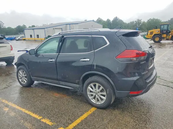 JN8AT2MV3LW138893 2020 NISSAN ROGUE - Image 2