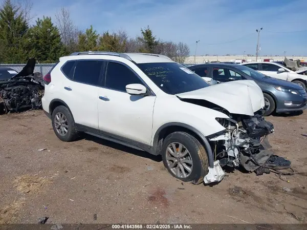 JN8AT2MV3LW140062 2020 NISSAN ROGUE - Image 1