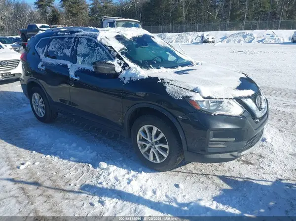 JN8AT2MV3LW143267 2020 NISSAN ROGUE - Image 1