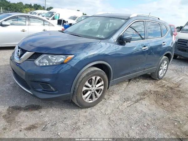 JN8AT2MV4GW140576 2016 NISSAN ROGUE - Image 2