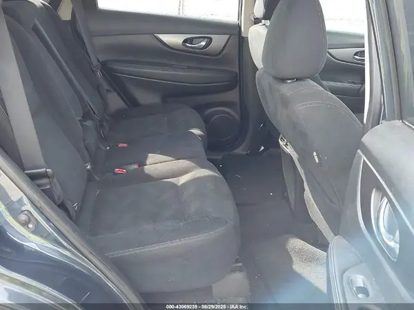 JN8AT2MV4GW140576 2016 NISSAN ROGUE - Image 8