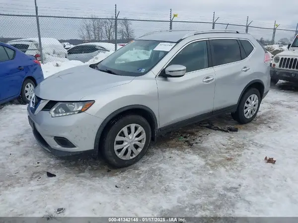 JN8AT2MV4GW140643 2016 NISSAN ROGUE - Image 2