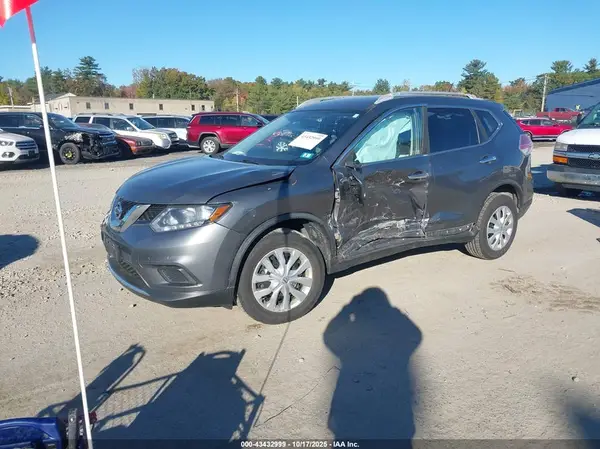 JN8AT2MV4GW148449 2016 NISSAN ROGUE - Image 2