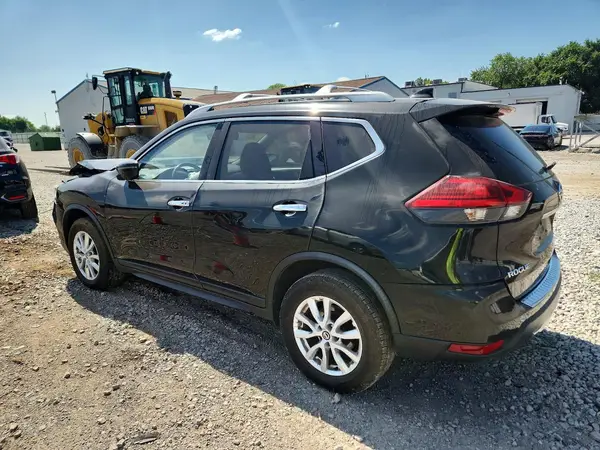 JN8AT2MV4HW000142 2017 NISSAN ROGUE - Image 2