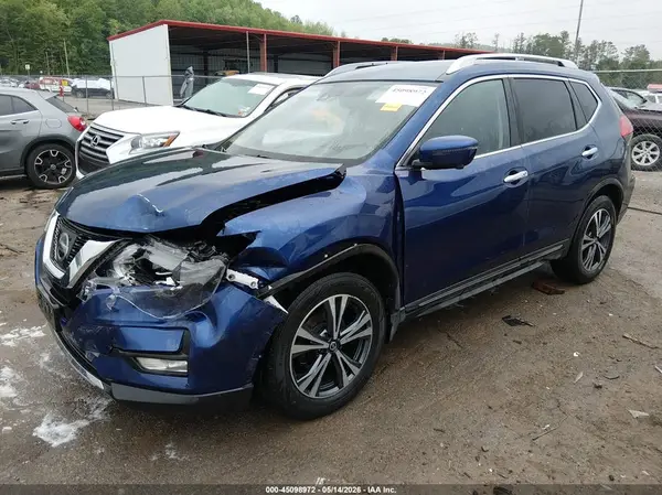 JN8AT2MV4HW001842 2017 NISSAN ROGUE - Image 2