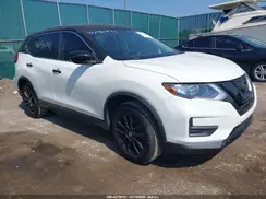 JN8AT2MV4HW005311 2017 NISSAN ROGUE