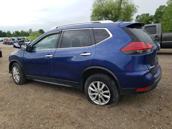 JN8AT2MV4HW007172 2017 NISSAN ROGUE - Image 2